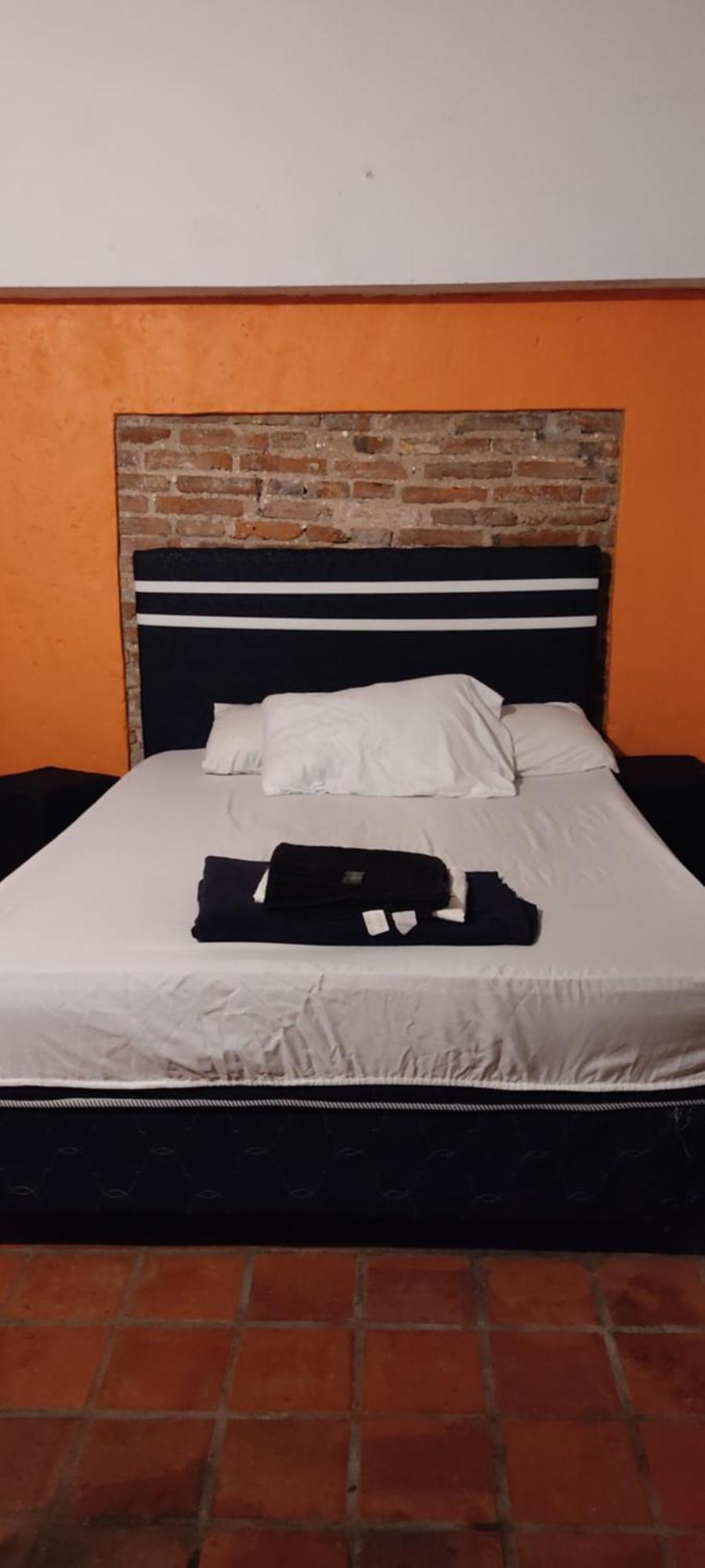 Mediterraneo Youth Hostel Asuncion Exteriör bild