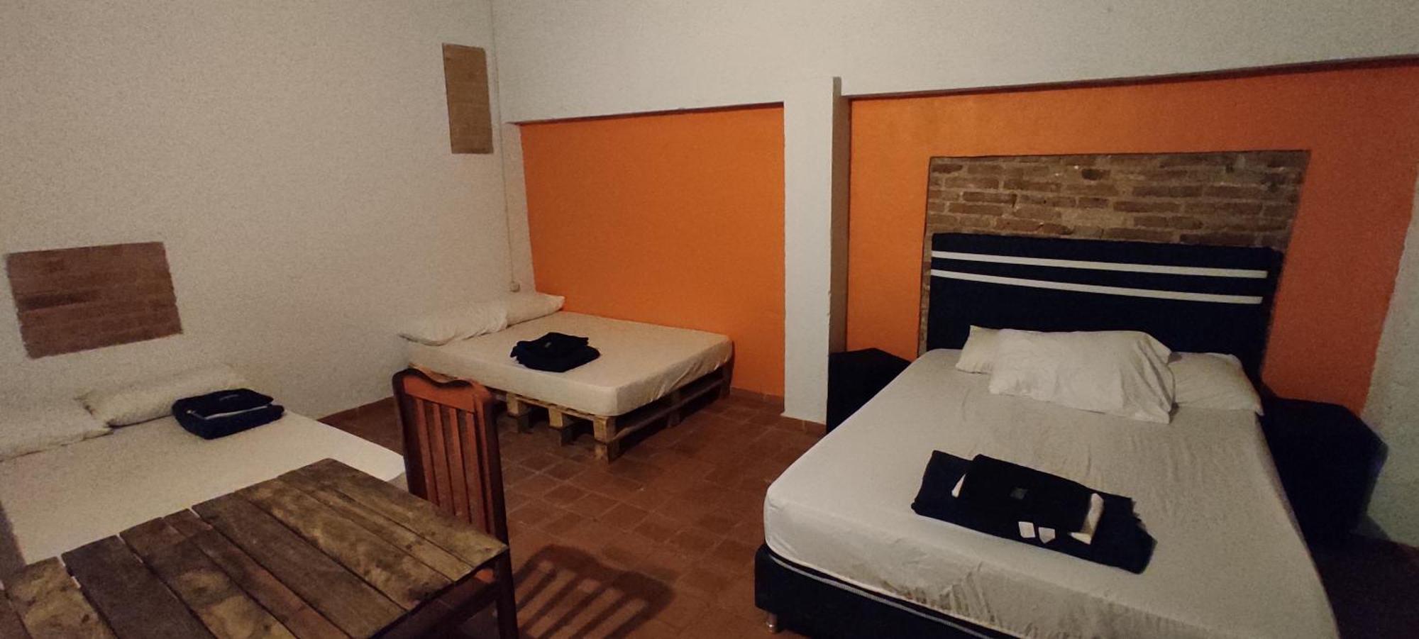 Mediterraneo Youth Hostel Asuncion Exteriör bild